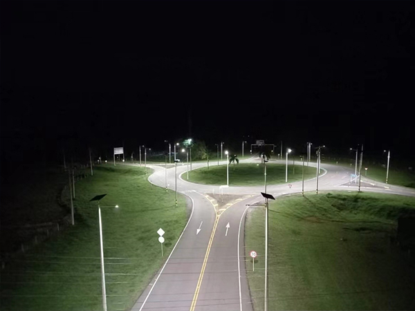 How to choose solar street lamps with high cost performance?